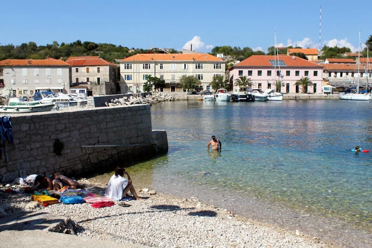 Apartments With A Parking Space Sali, Dugi Otok - 8136
