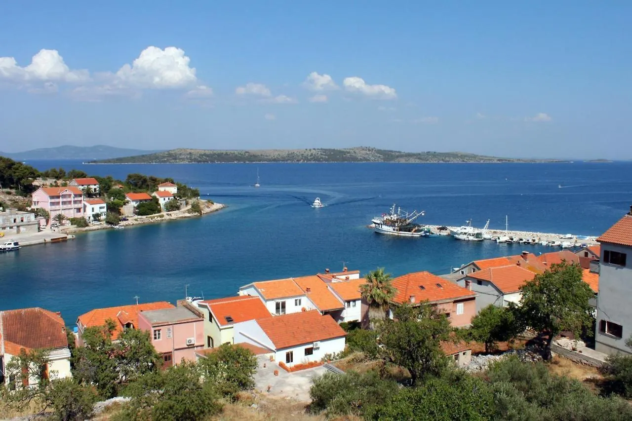 Apartments With A Parking Space Sali, Dugi Otok - 8136